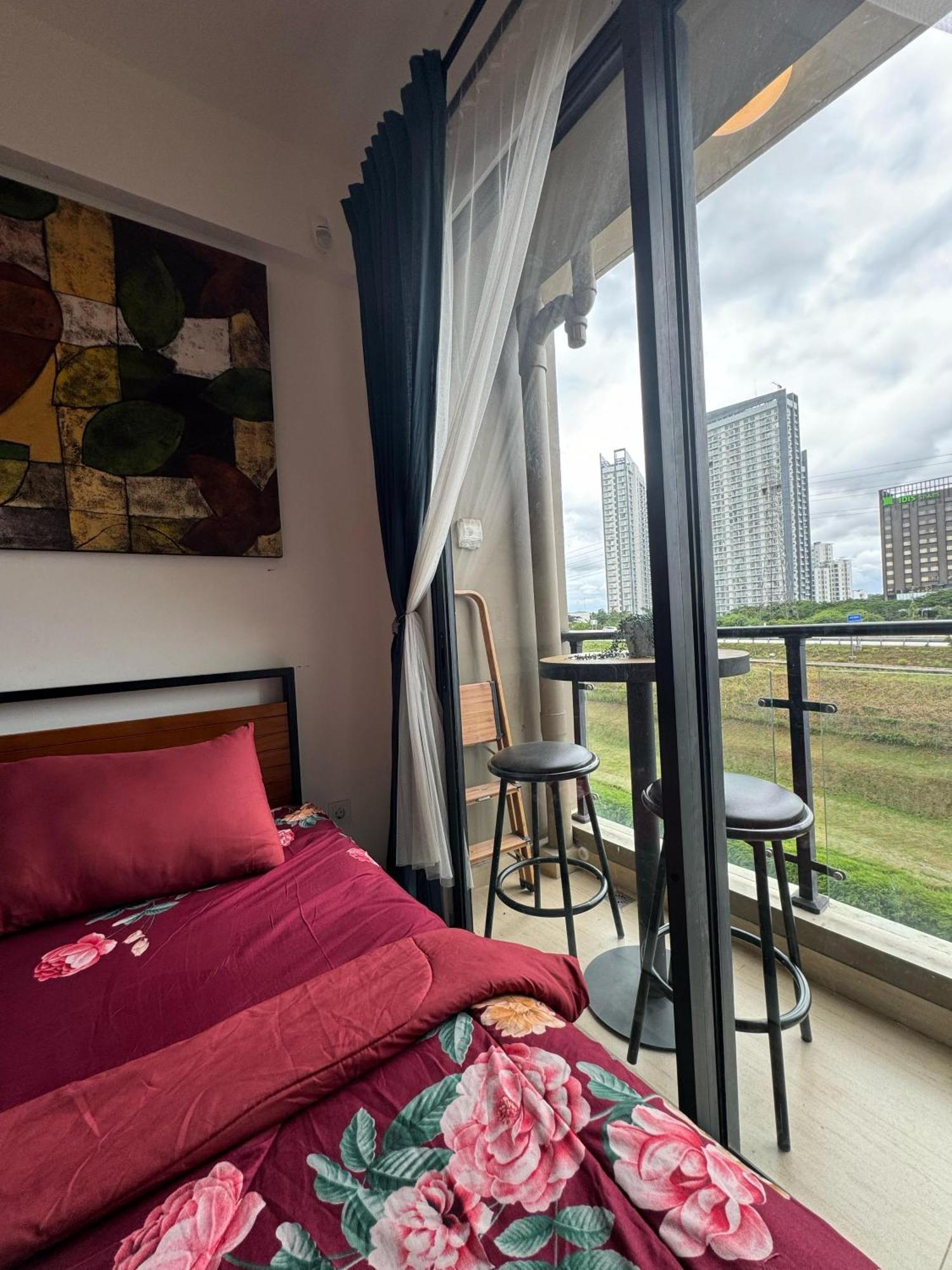 Stay N Cozy Apartemen Sky House Bsd By Sm Room Samporo Zewnętrze zdjęcie