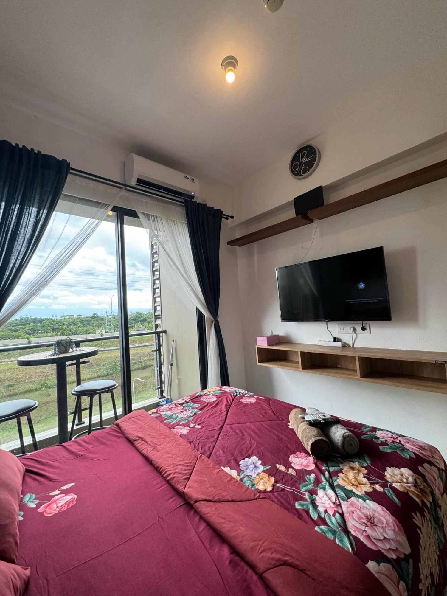 Stay N Cozy Apartemen Sky House Bsd By Sm Room Samporo Zewnętrze zdjęcie